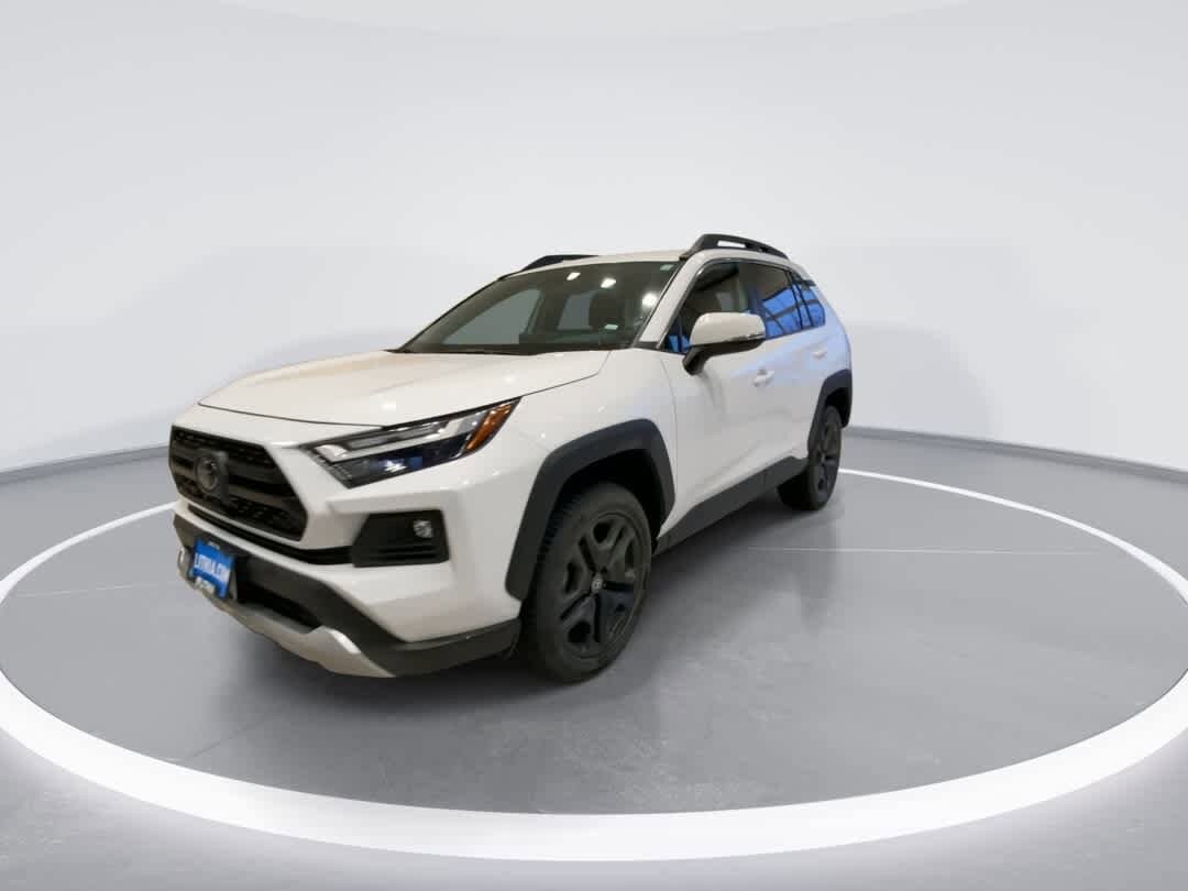 Thumbnail: 2024 Toyota RAV4 - 4