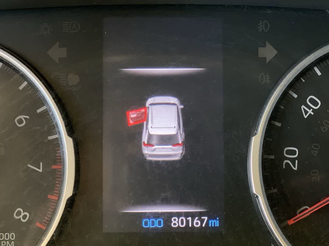 Thumbnail: 2019 Toyota RAV4 - 18