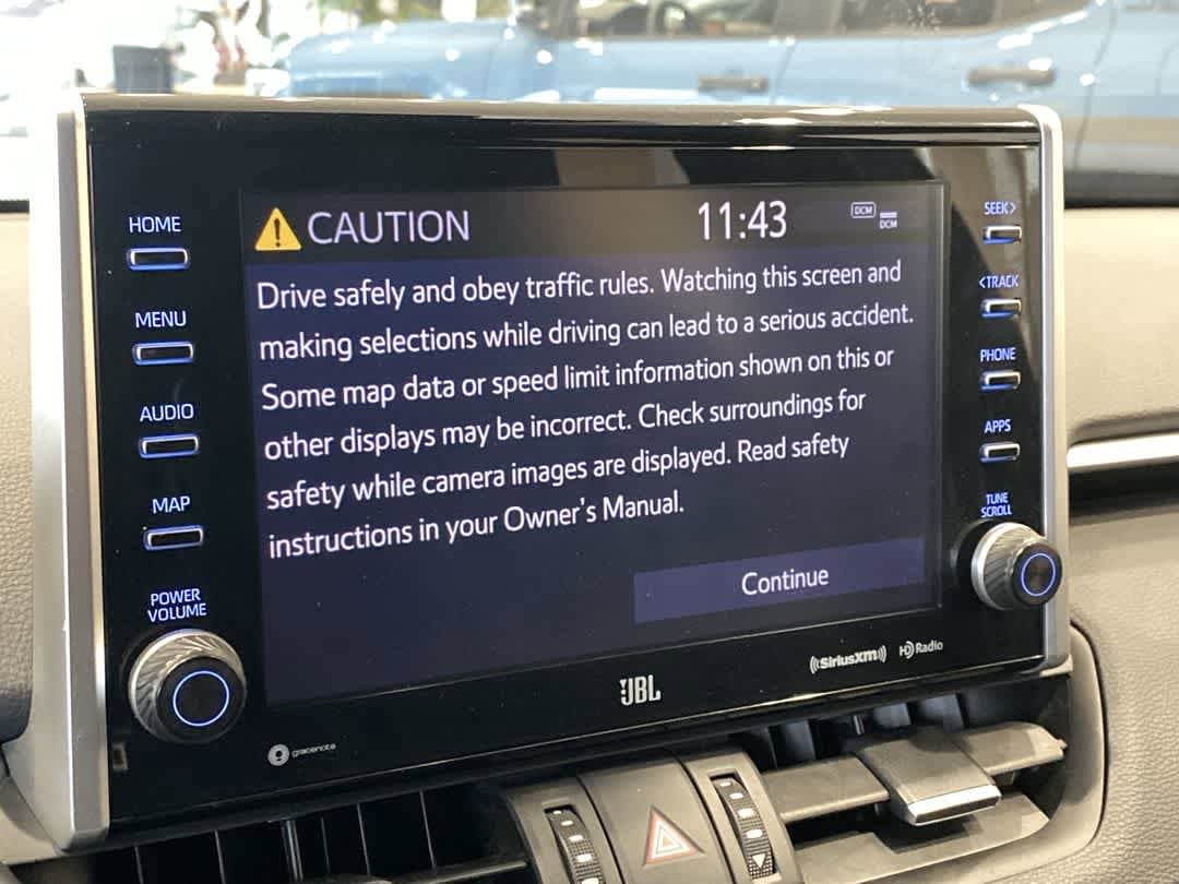 Thumbnail: 2022 Toyota RAV4 - 16