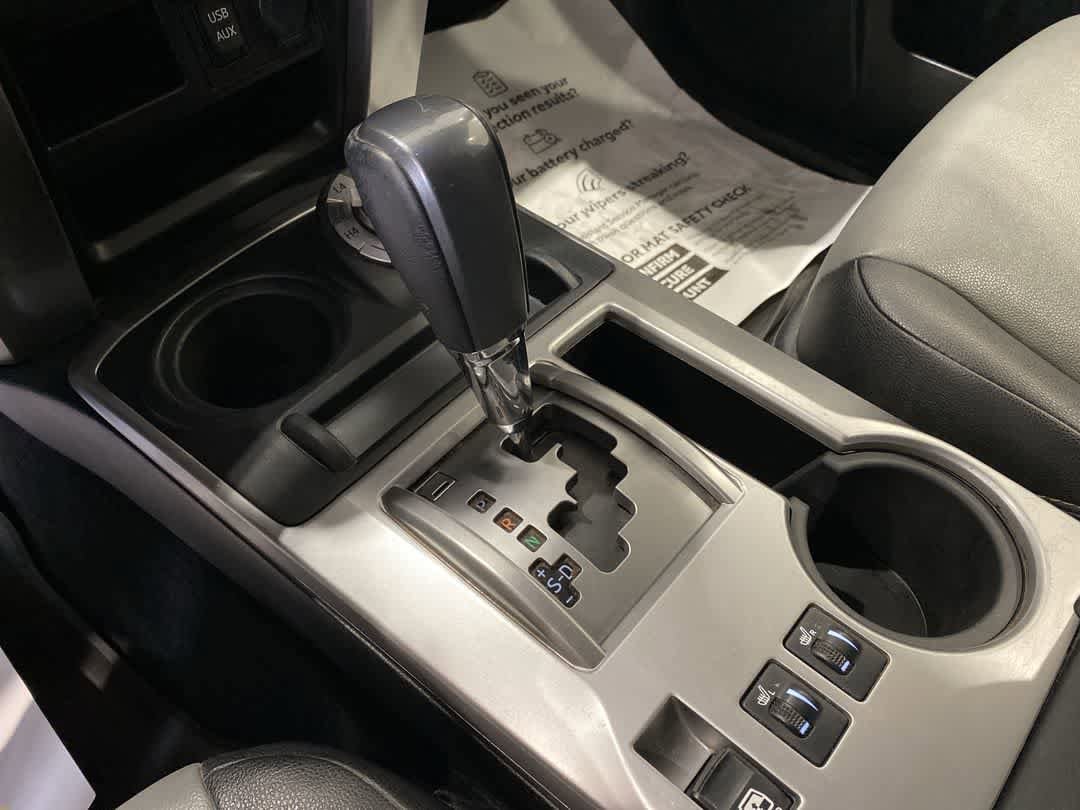 Thumbnail: 2018 Toyota 4Runner - 21