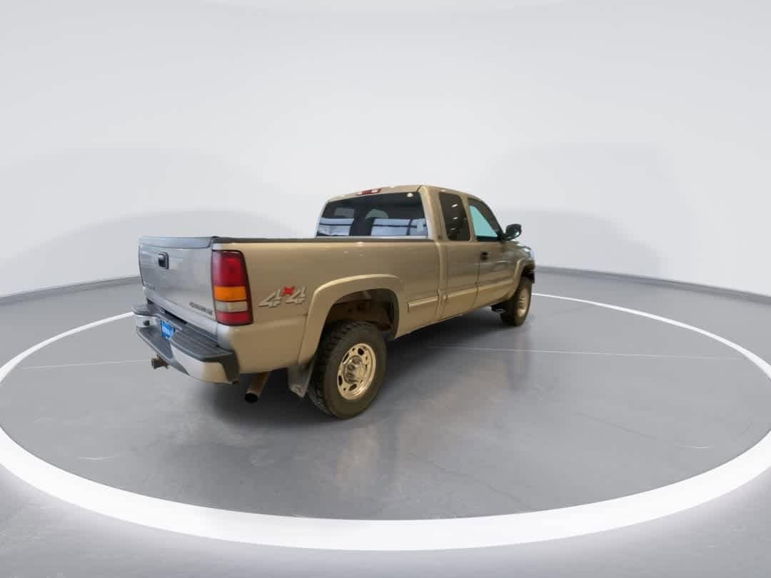 Thumbnail: 2002 Chevrolet Silverado 2500 - 8