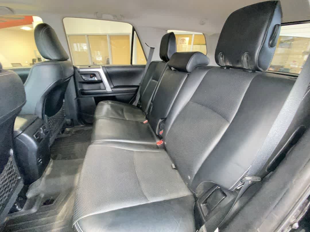2016 Toyota 4Runner Limited 24