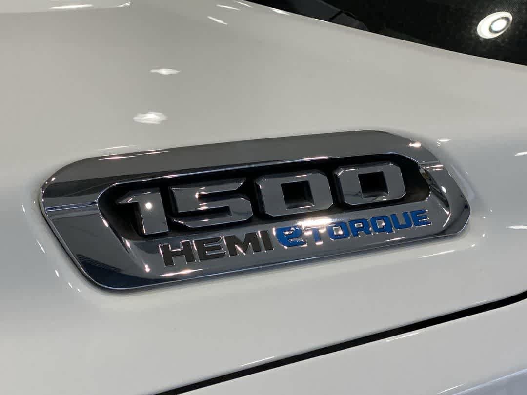 Thumbnail: 2022 RAM 1500 - 10