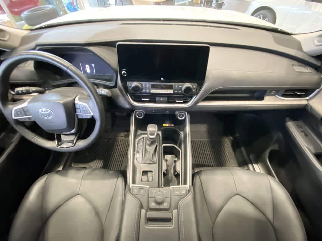 Thumbnail: 2024 Toyota Grand Highlander - 23