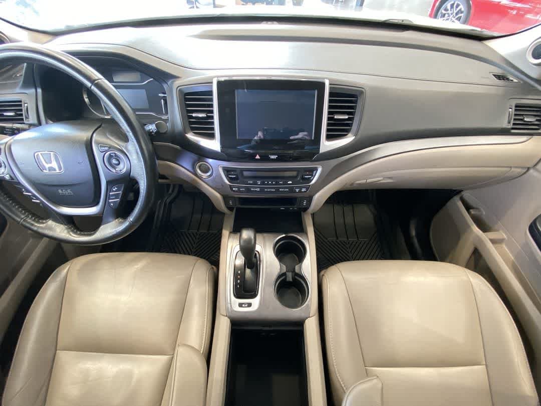 2016 Honda Pilot EX-L - Photo 23