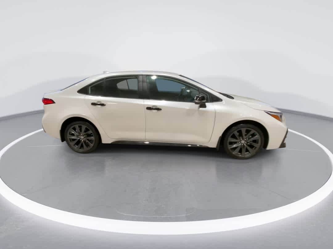 Thumbnail: 2025 Toyota Corolla - 9