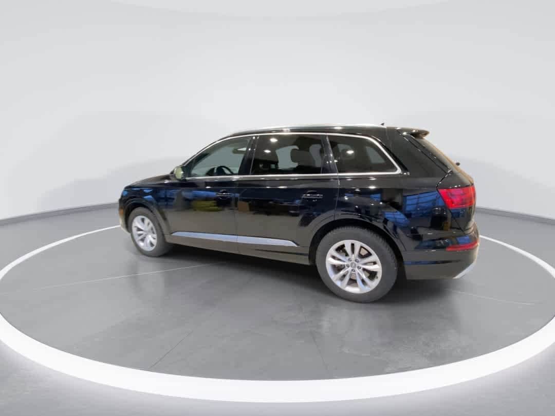 Thumbnail: 2019 Audi Q7 - 6