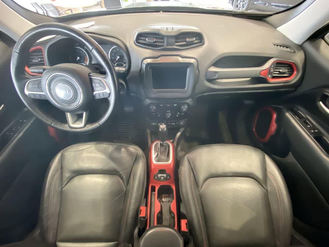 Thumbnail: 2020 Jeep Renegade - 22