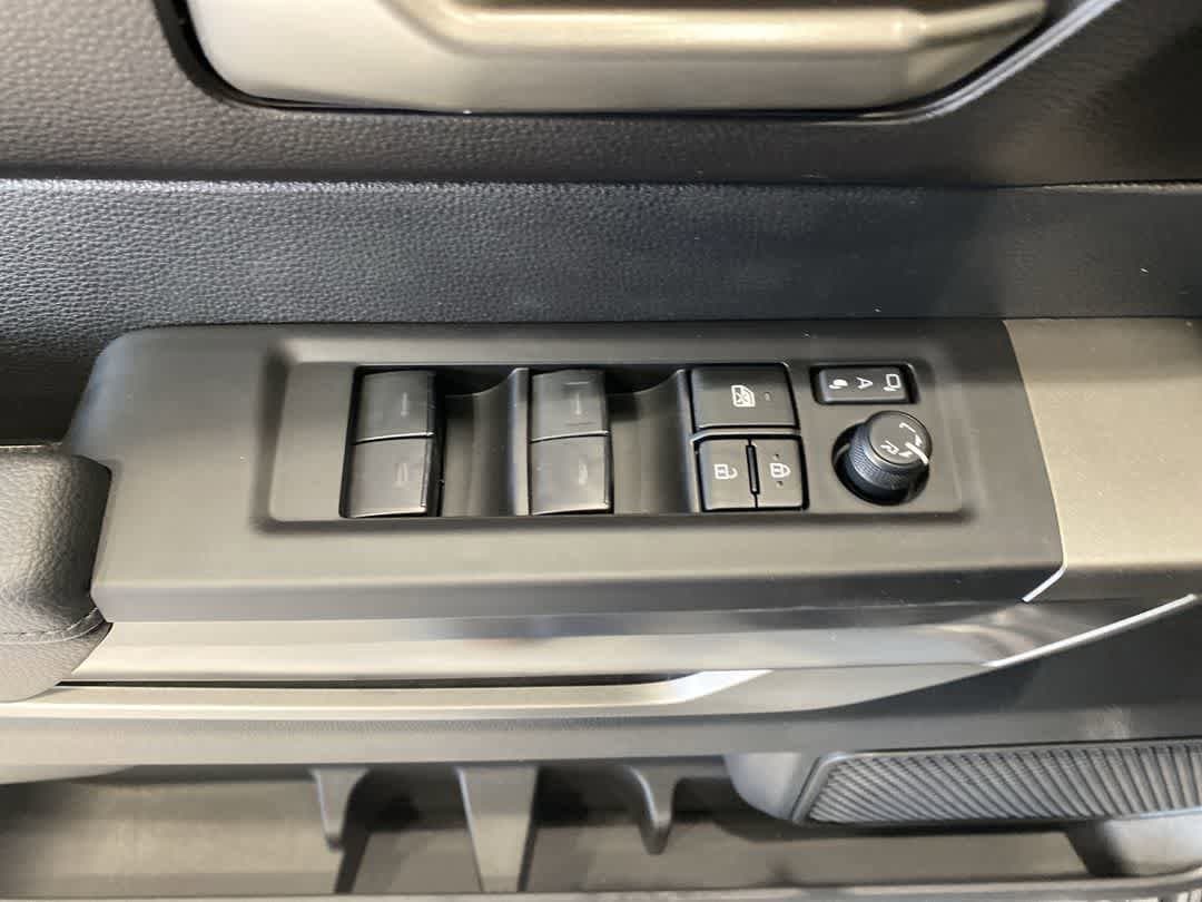 Thumbnail: 2025 Toyota Tundra - 15