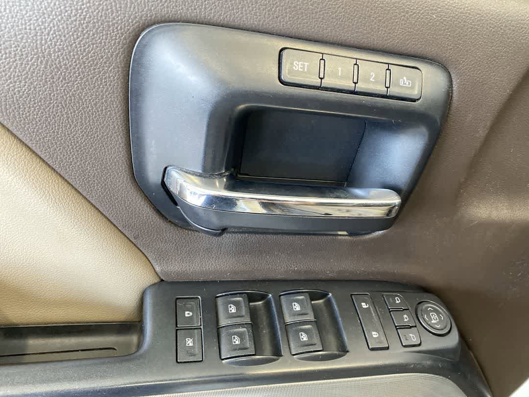 Thumbnail: 2014 Chevrolet Silverado 1500 - 24