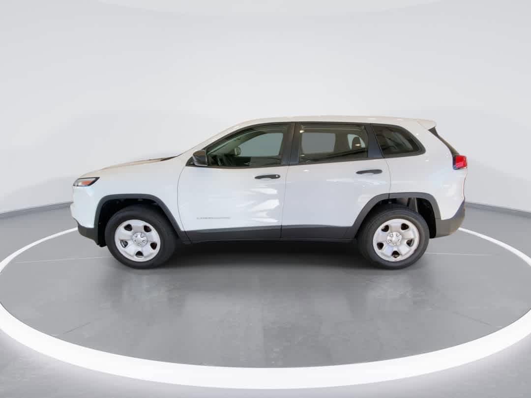 Thumbnail: 2017 Jeep Cherokee - 5