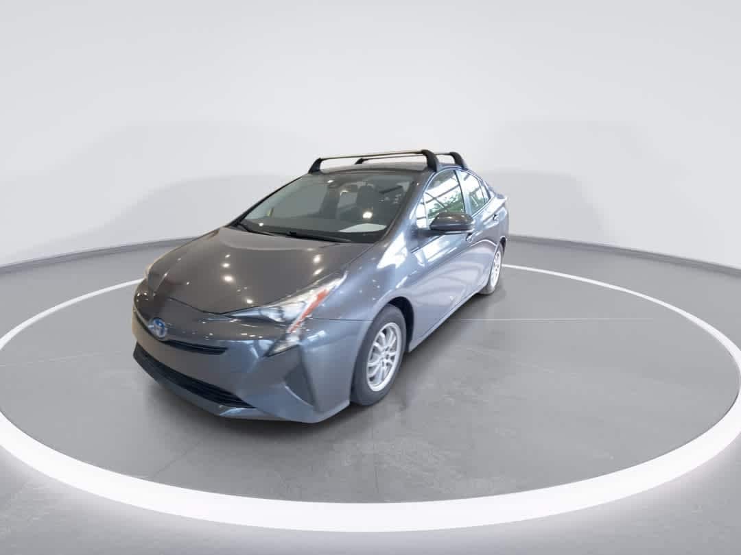 Thumbnail: 2018 Toyota Prius - 4