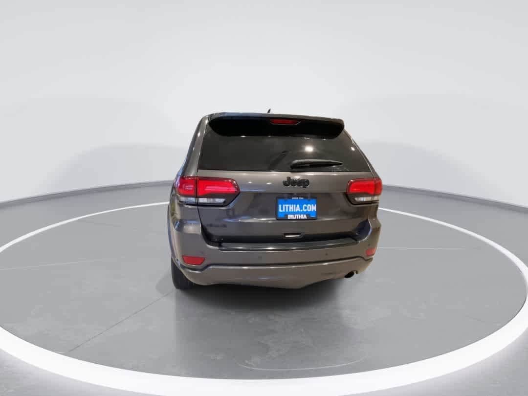 Thumbnail: 2018 Jeep Grand Cherokee - 7