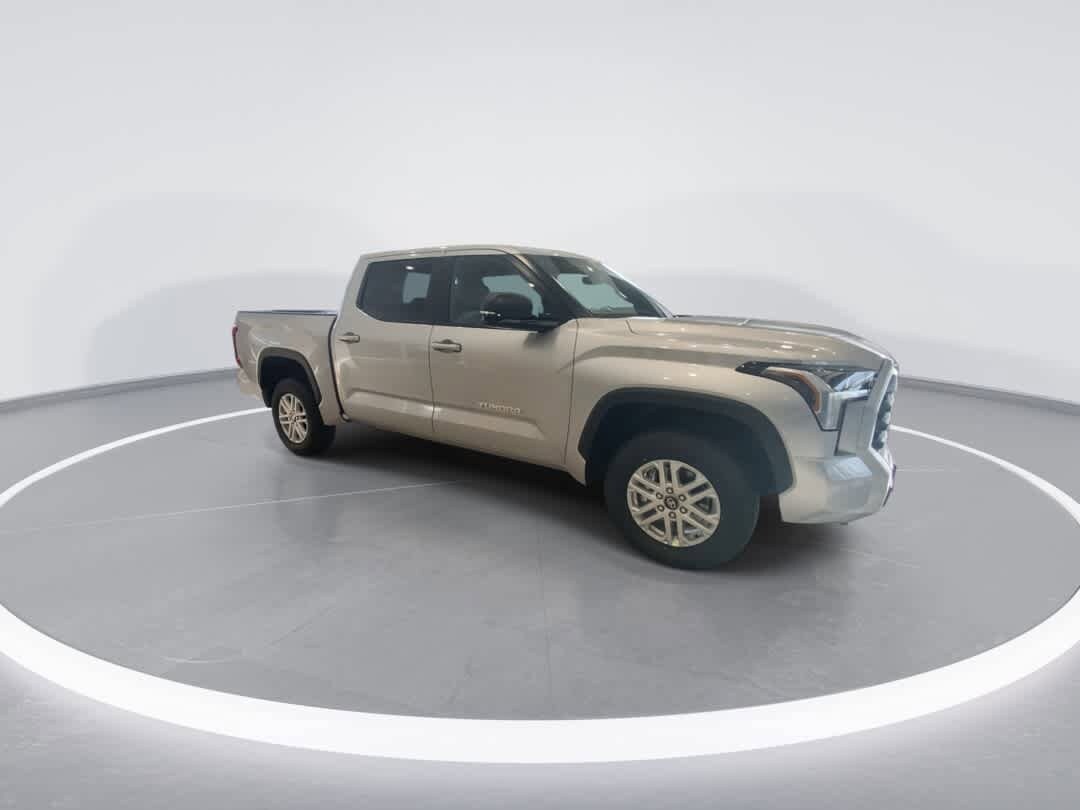 2026 Toyota Tundra SR5 photo 2