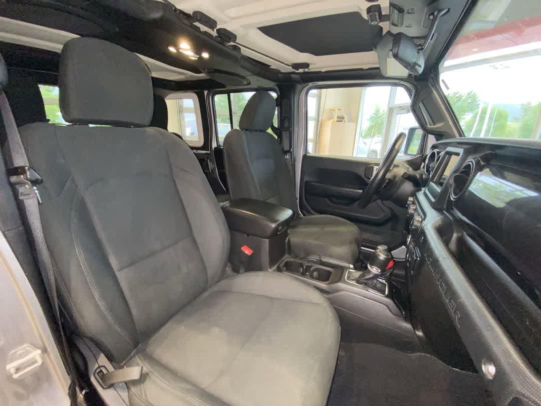 Thumbnail: 2019 Jeep Wrangler - 25