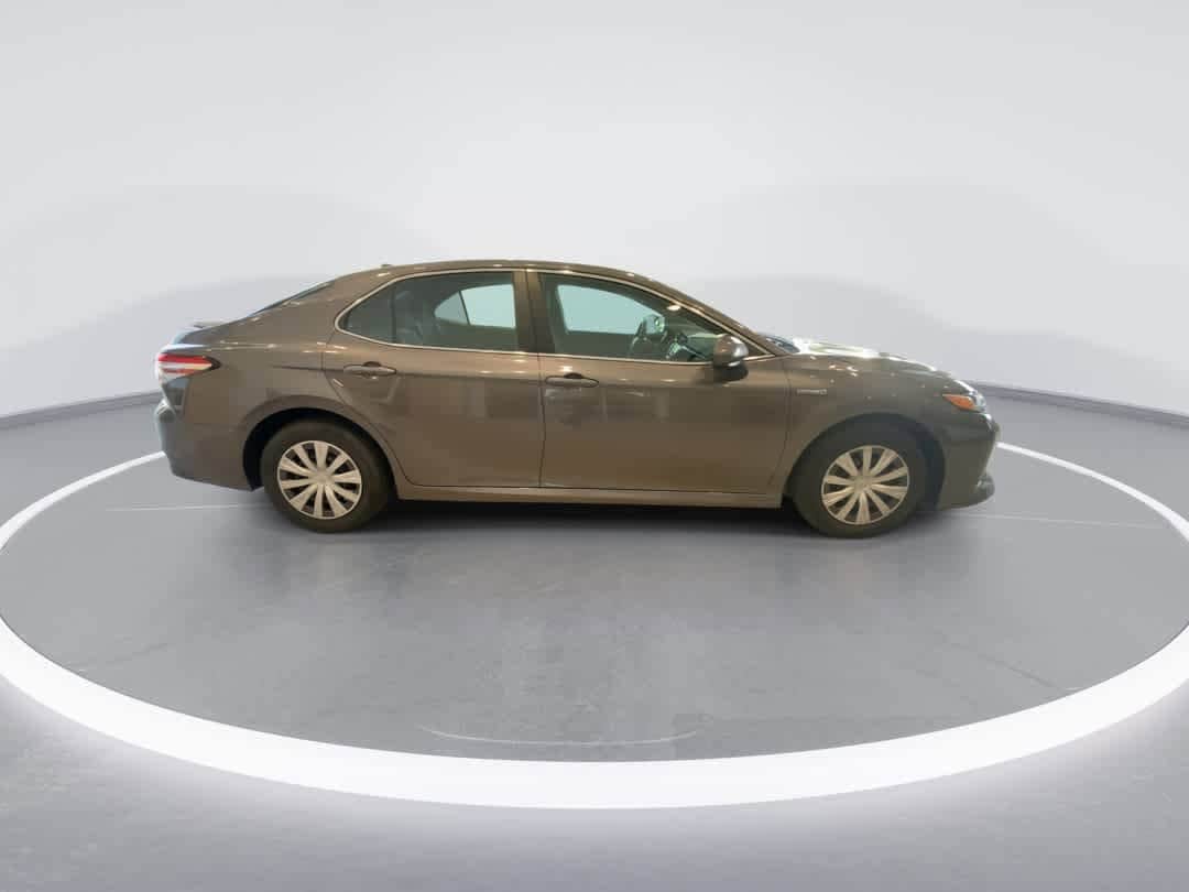 Thumbnail: 2020 Toyota Camry - 9