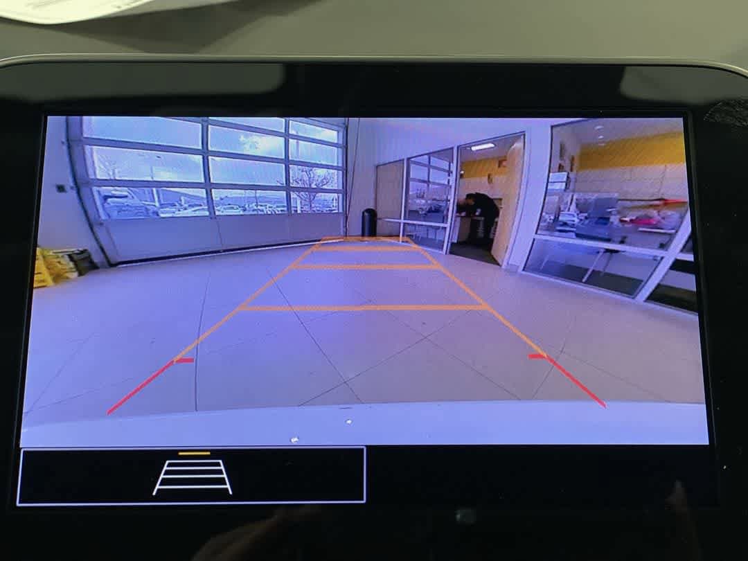 Thumbnail: 2023 Chevrolet Malibu - 20