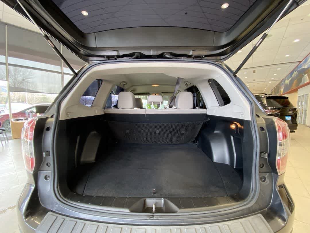 Thumbnail: 2016 Subaru Forester - 25