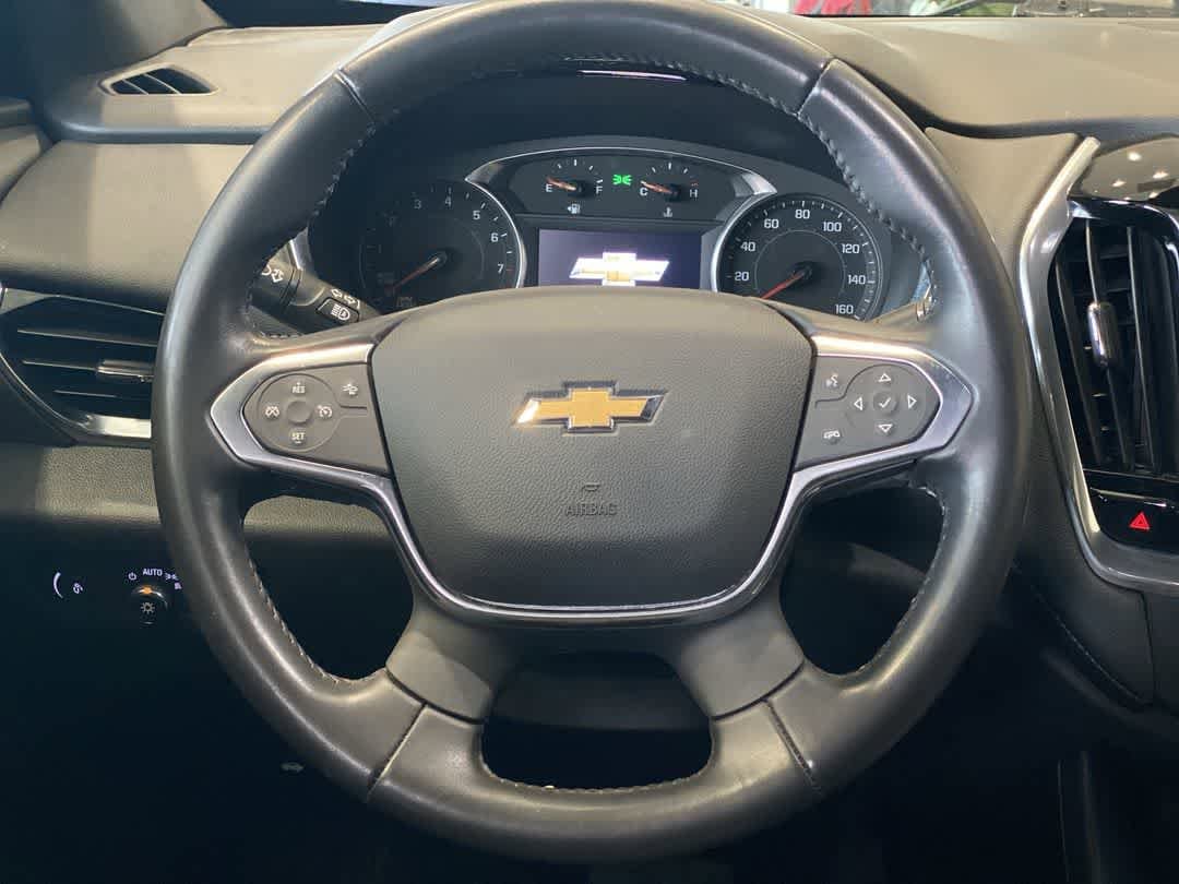 Thumbnail: 2022 Chevrolet Traverse - 17