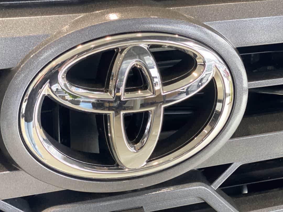 Thumbnail: 2026 Toyota Tundra - 10