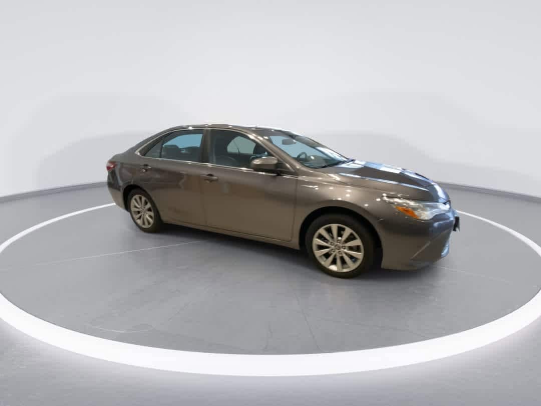 Thumbnail: 2017 Toyota Camry - 2