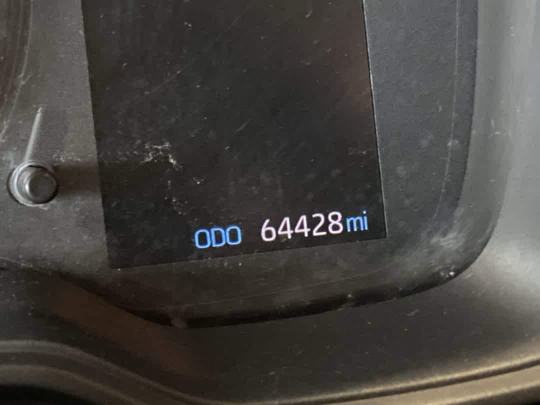 Thumbnail: 2021 Toyota Corolla - 17