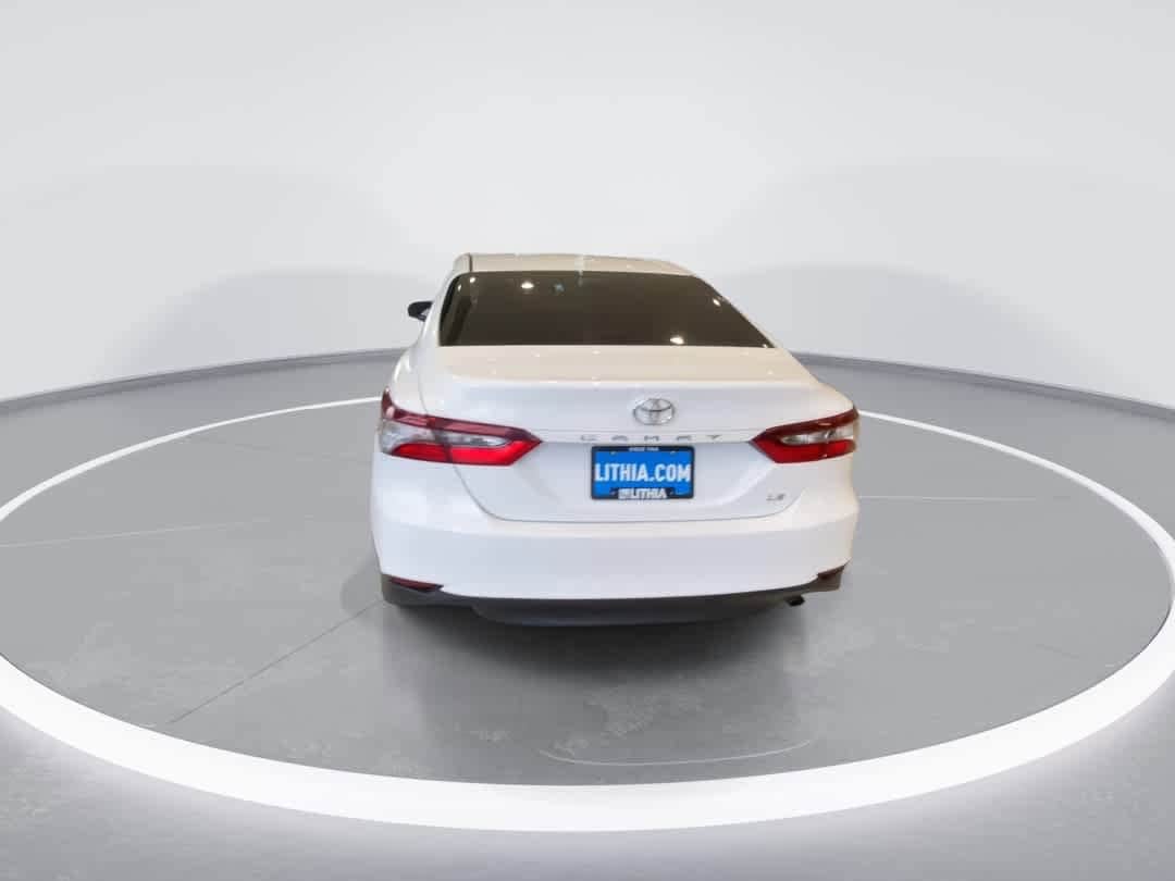 Thumbnail: 2022 Toyota Camry - 7