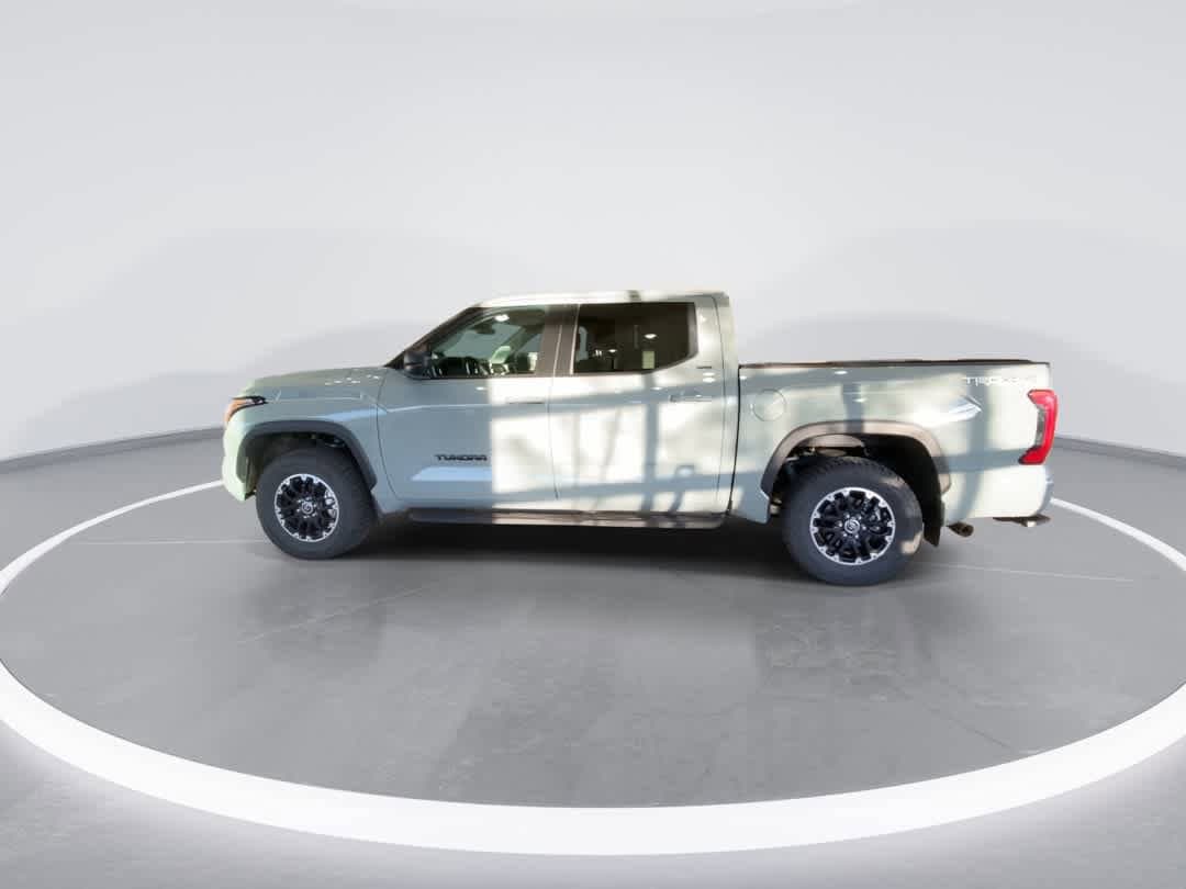 Thumbnail: 2024 Toyota Tundra - 5
