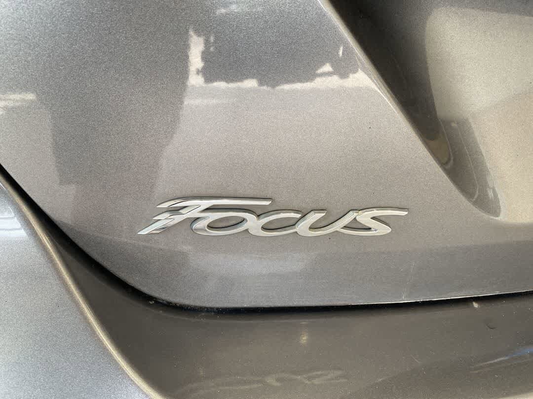 Thumbnail: 2014 Ford Focus - 10