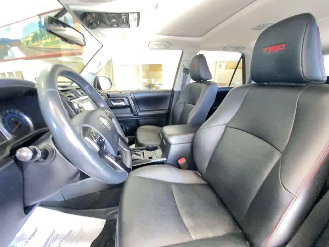 Thumbnail: 2019 Toyota 4Runner - 13