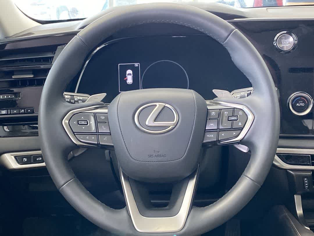 Thumbnail: 2023 Lexus RX - 16