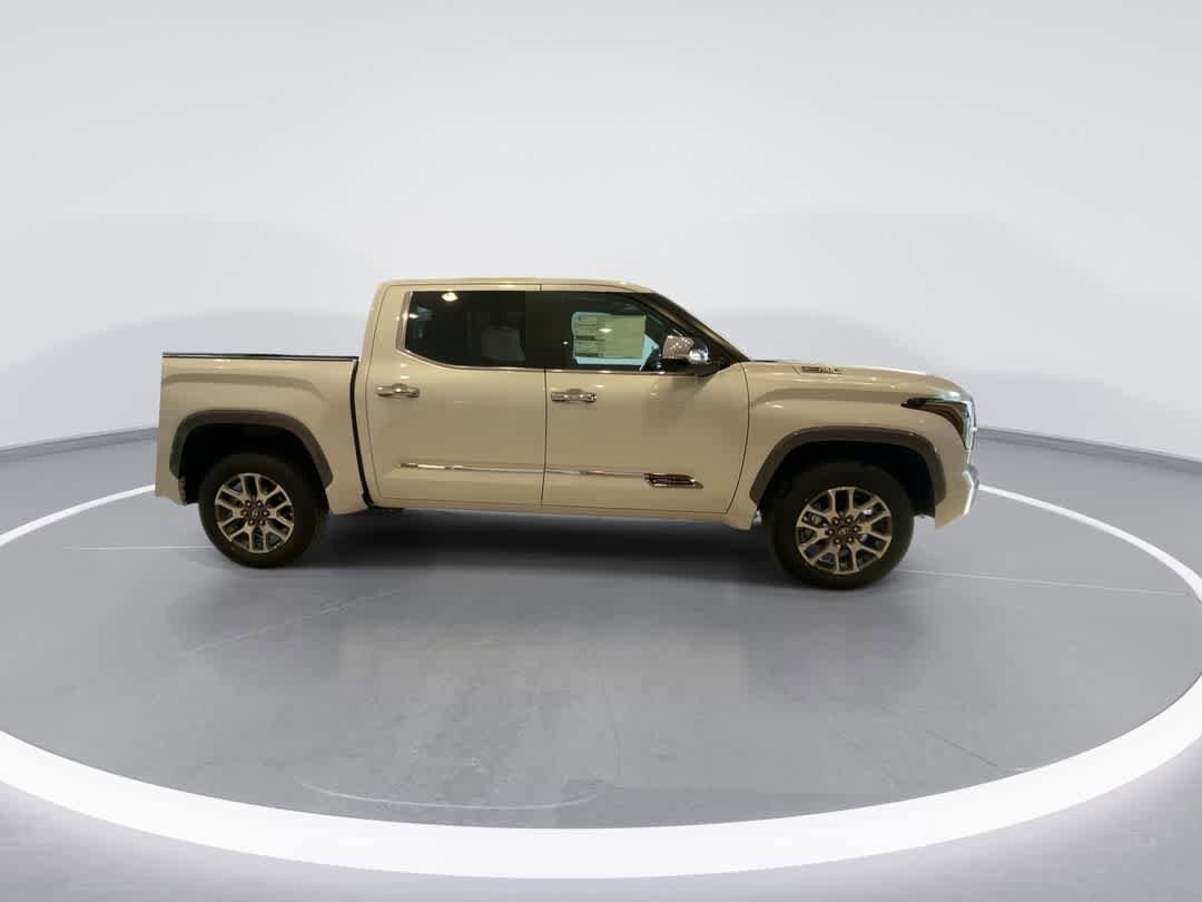 Thumbnail: 2025 Toyota Tundra - 9