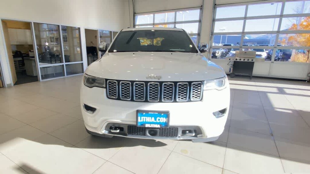 Used 2020 Jeep Grand Cherokee Overland SUV