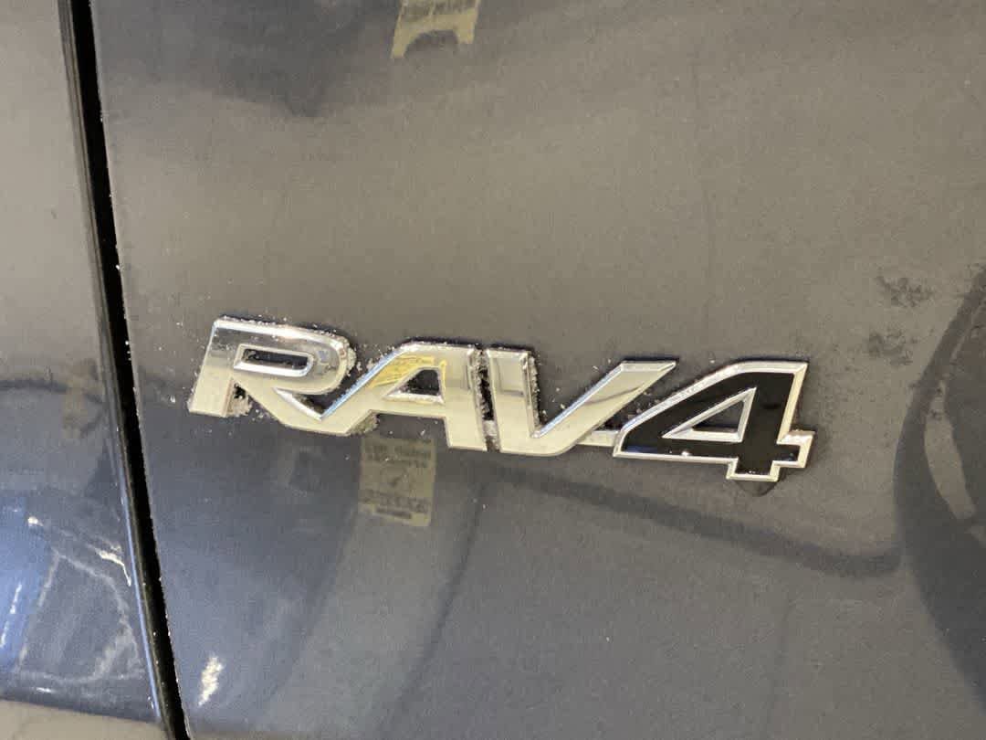 Thumbnail: 2025 Toyota RAV4 - 11