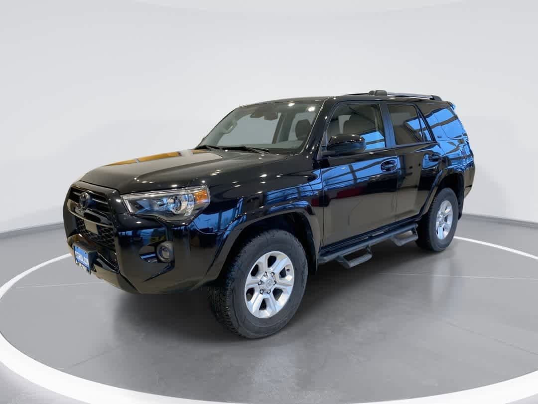 2024 Toyota 4Runner SR5's photo