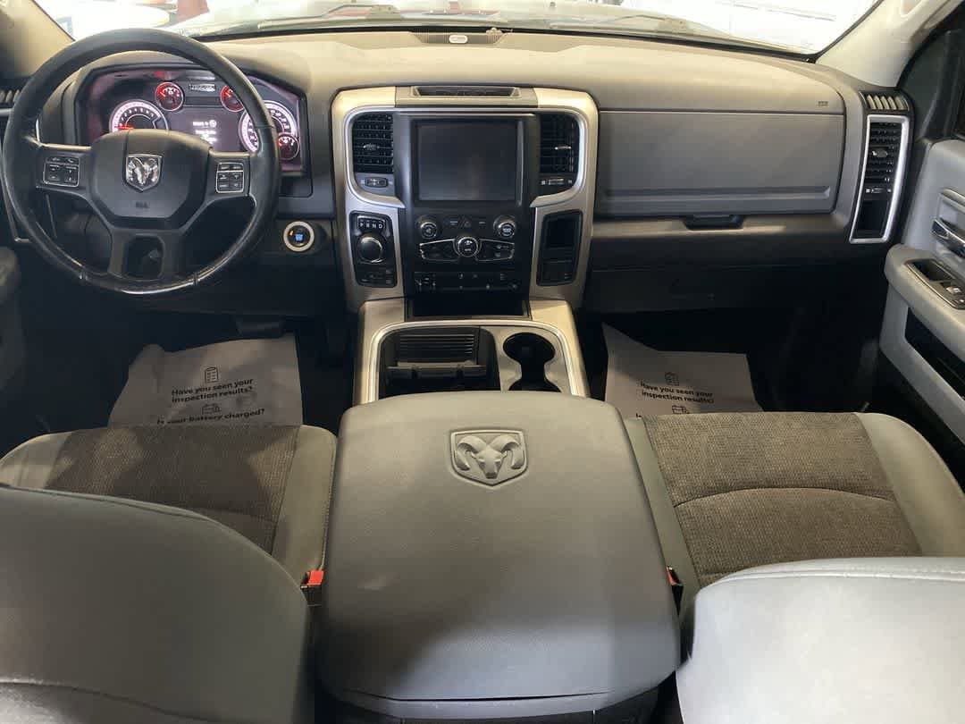 Thumbnail: 2019 RAM 1500 Classic - 23