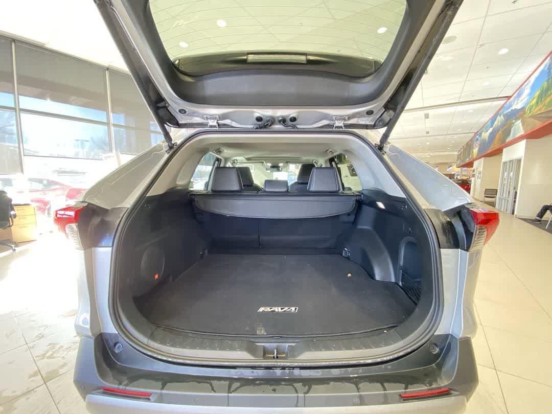 Thumbnail: 2024 Toyota RAV4 - 26