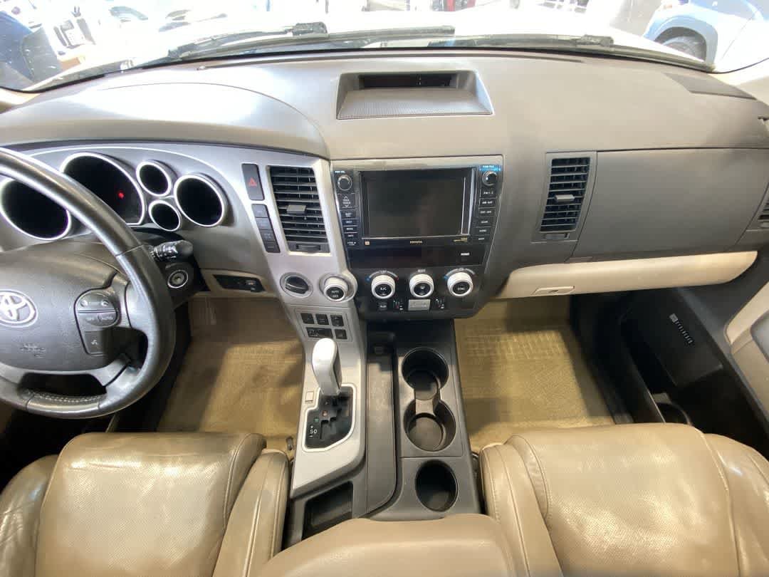 Thumbnail: 2008 Toyota Sequoia - 16