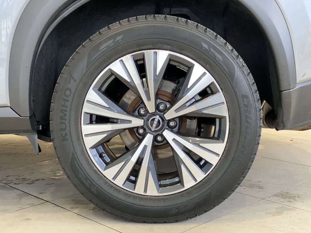 Thumbnail: 2022 Nissan Rogue - 13