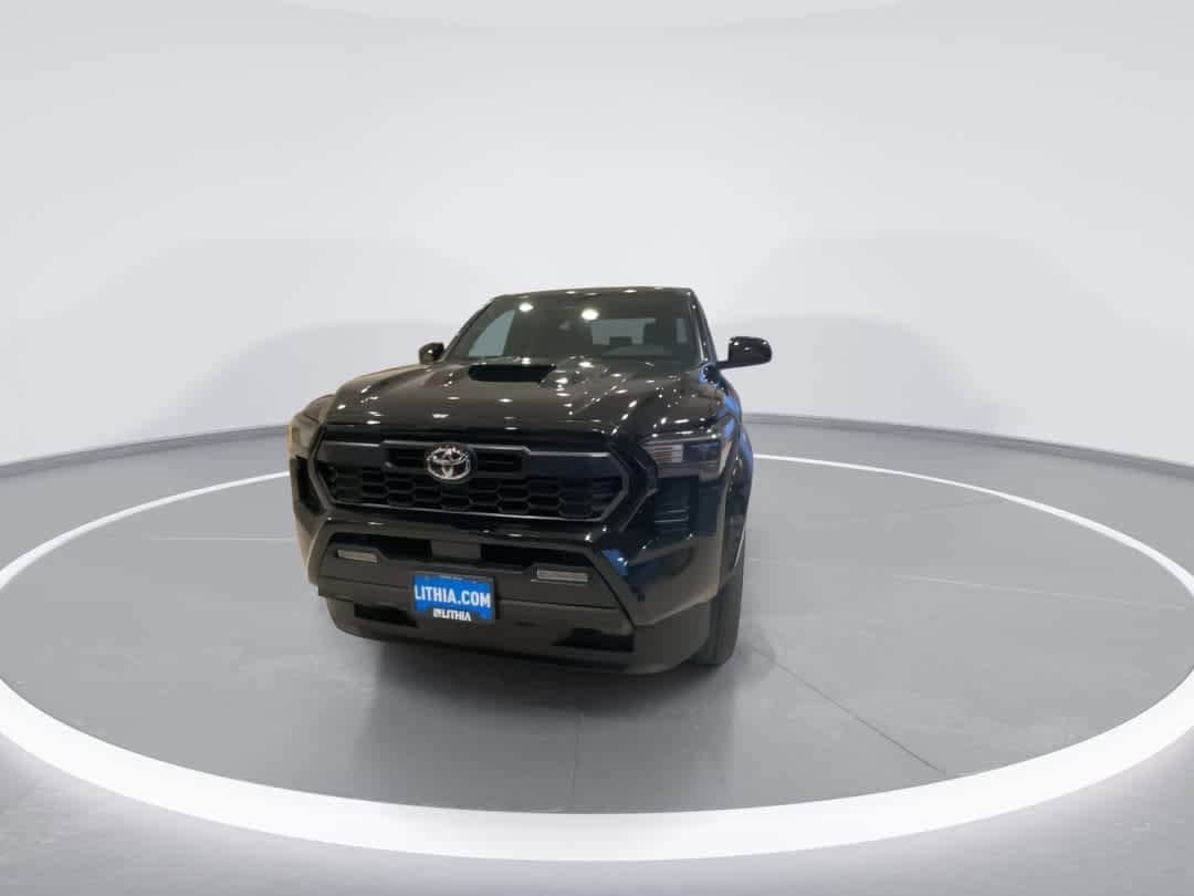 Thumbnail: 2025 Toyota Tacoma - 3