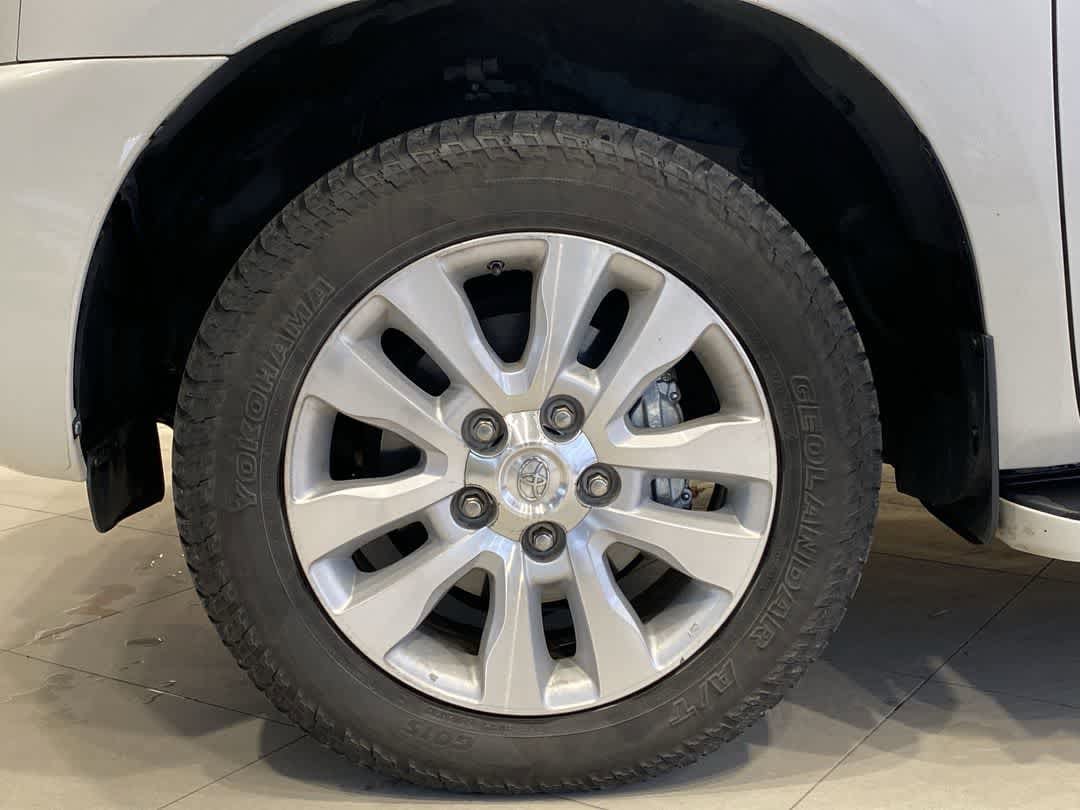 Thumbnail: 2018 Toyota Sequoia - 12