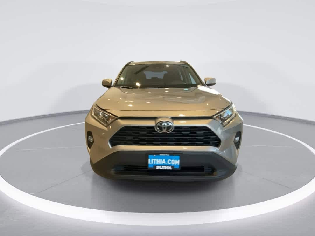 Thumbnail: 2020 Toyota RAV4 - 2