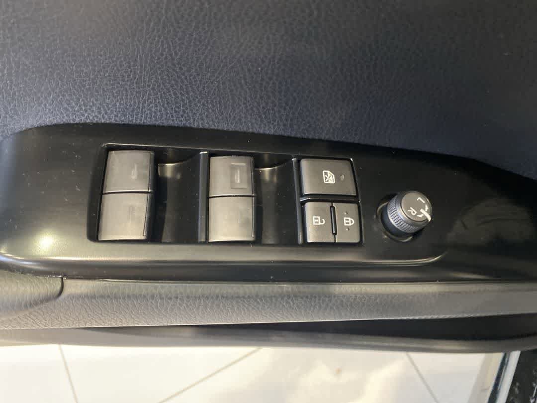 Thumbnail: 2026 Toyota Camry - 15