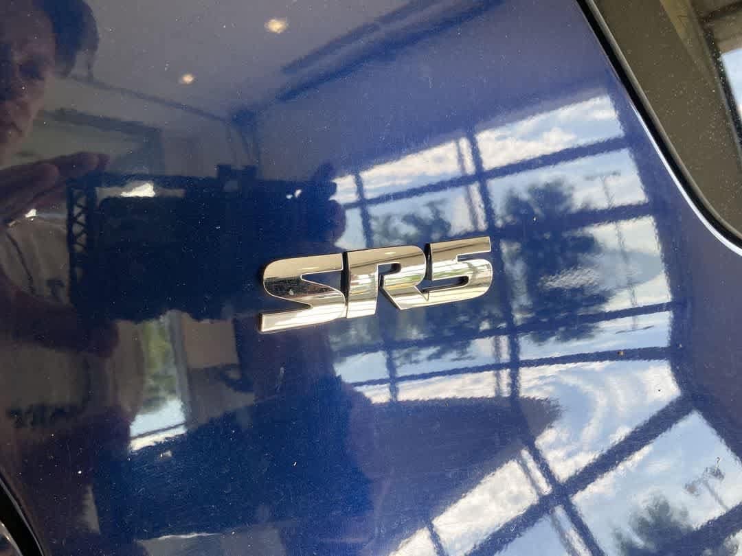 Thumbnail: 2019 Toyota 4Runner - 10