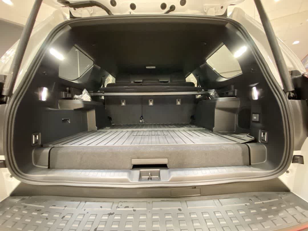 Thumbnail: 2026 Toyota 4Runner - 26