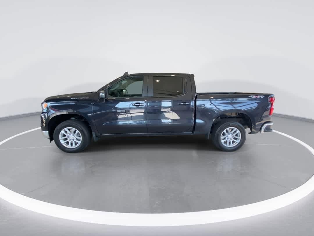 Thumbnail: 2022 Chevrolet Silverado 1500 - 5