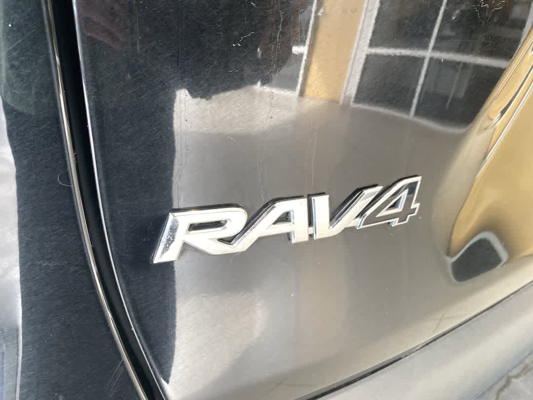 Thumbnail: 2024 Toyota RAV4 - 9