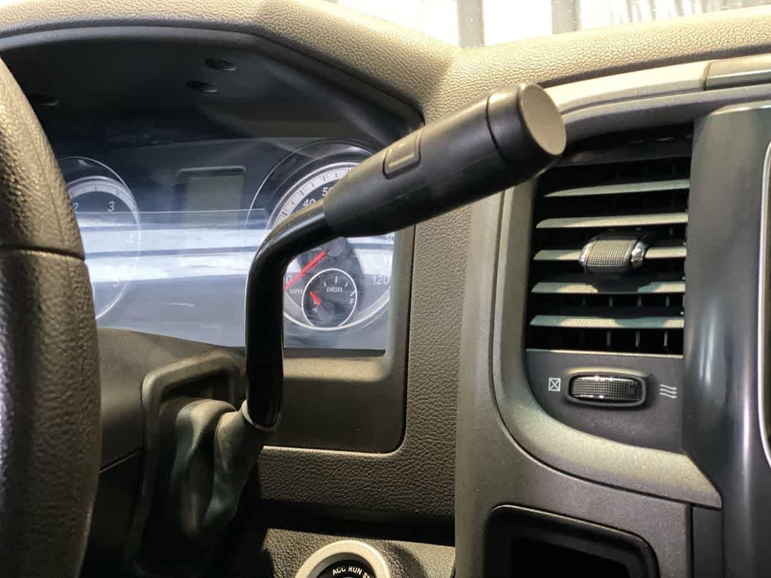 Thumbnail: 2015 RAM 3500 - 21