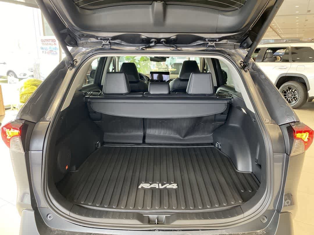 Thumbnail: 2025 Toyota RAV4 - 23