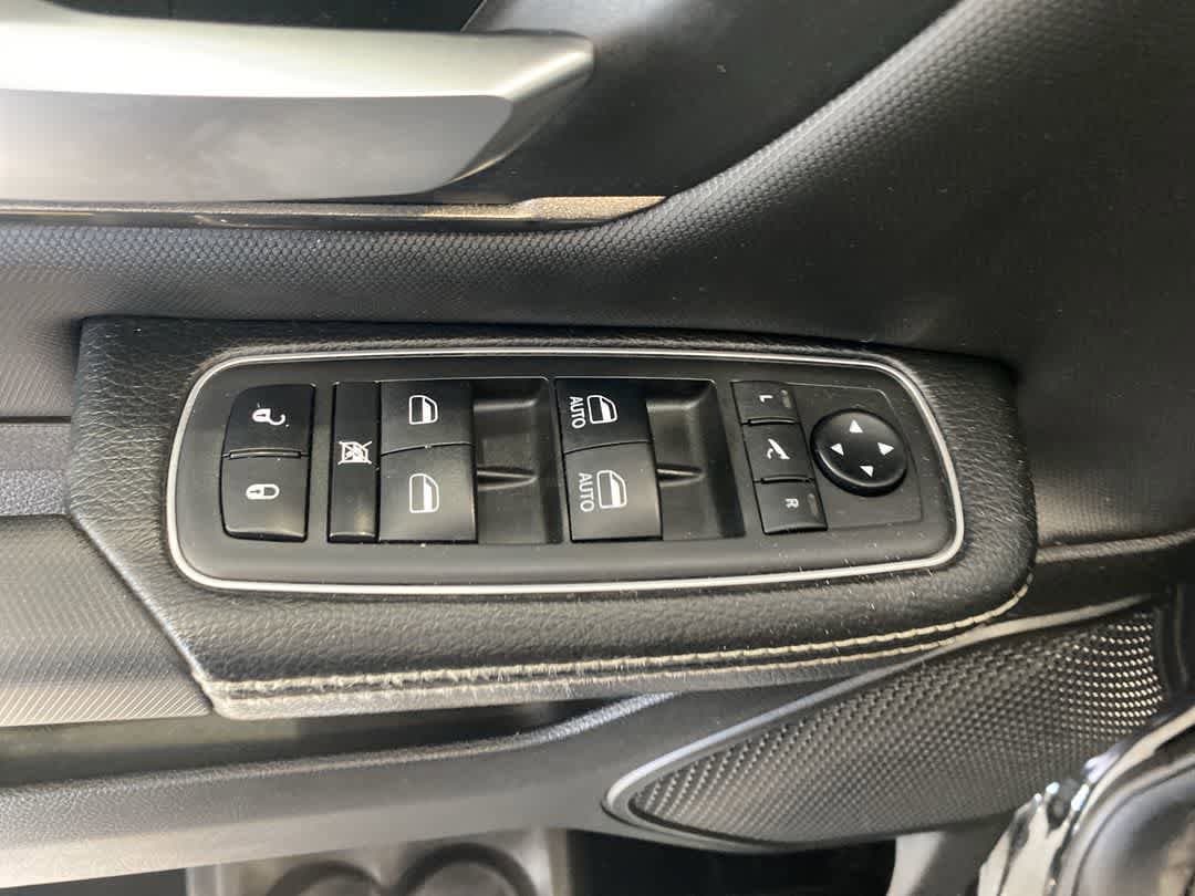 Thumbnail: 2019 RAM 1500 - 15